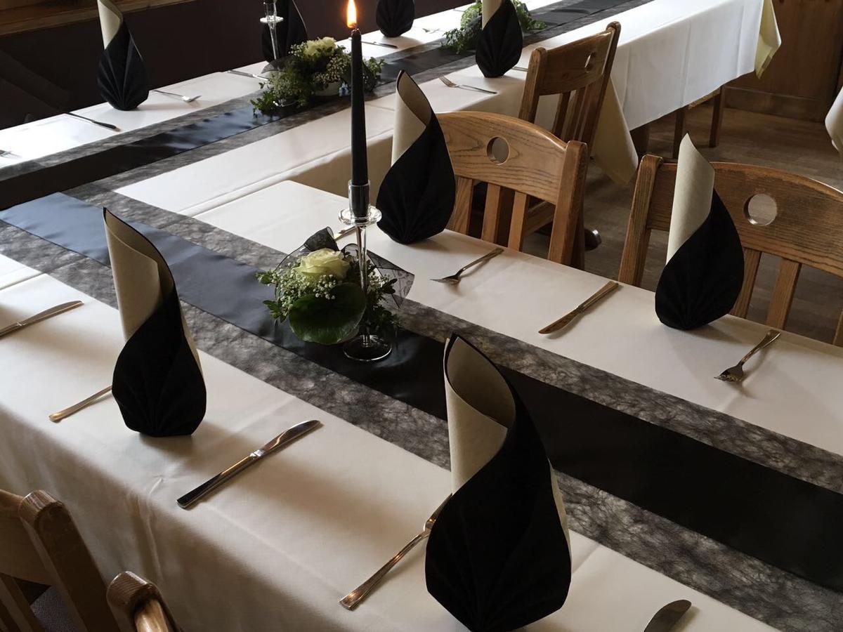 Landgasthof Zum Baren 호텔 디에트만스리에트 외부 사진
